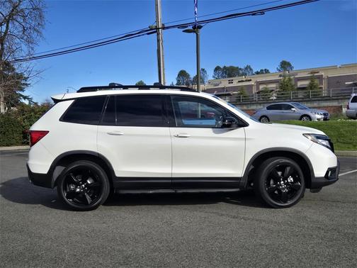 2019 Honda Passport Elite