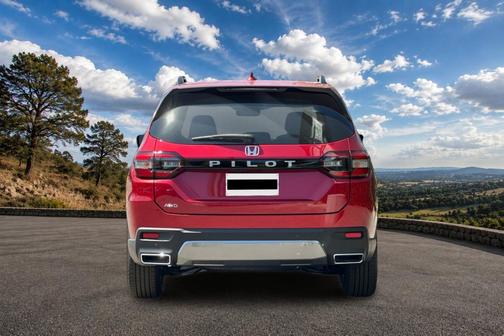 Radiant Red Metallic II 2026 Honda Pilot EX-L