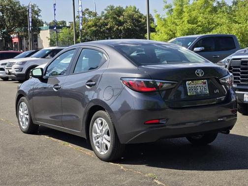 2017 Toyota Yaris iA Base