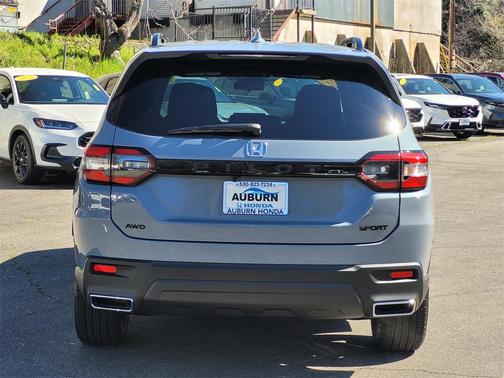 2025 Honda Pilot Sport