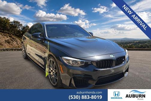 Black Sapphire Metallic 2019 BMW M4 Base