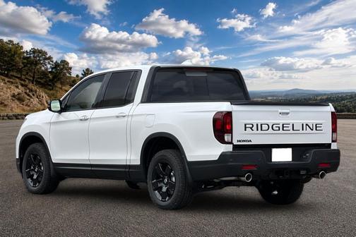 Platinum White Pearl 2026 Honda Ridgeline Black