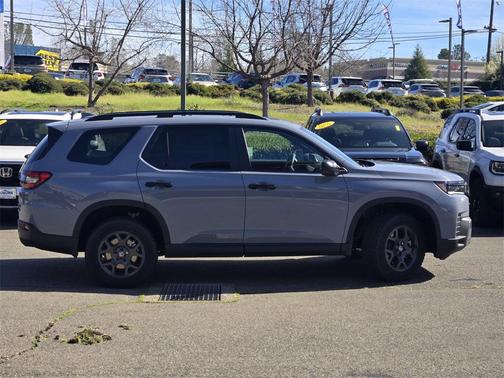 2026 Honda Pilot TrailSport