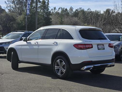 2018 Mercedes-Benz GLC 300 4MATIC