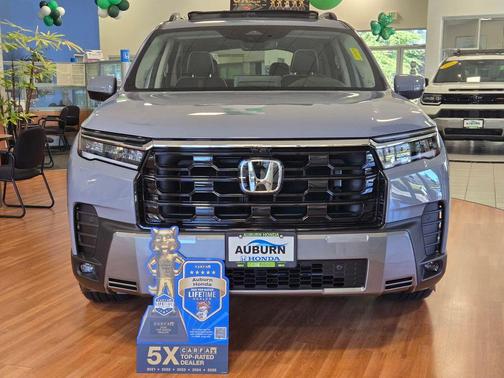 Sonic Gray Pearl 2026 Honda Pilot Elite