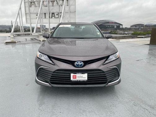 2024 Toyota Camry Hybrid XLE