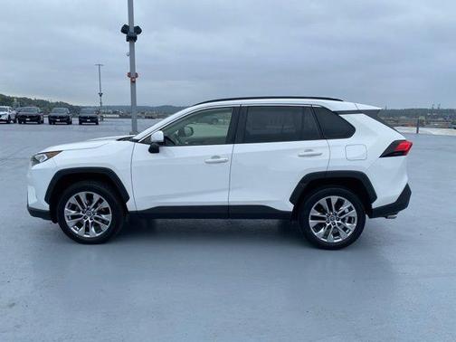 Super White 2019 Toyota RAV4 XLE Premium