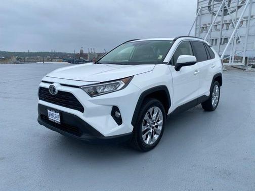 Super White 2019 Toyota RAV4 XLE Premium