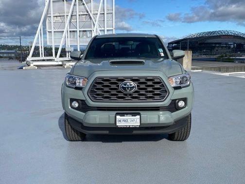 Lunar Rock 2023 Toyota Tacoma TRD Sport