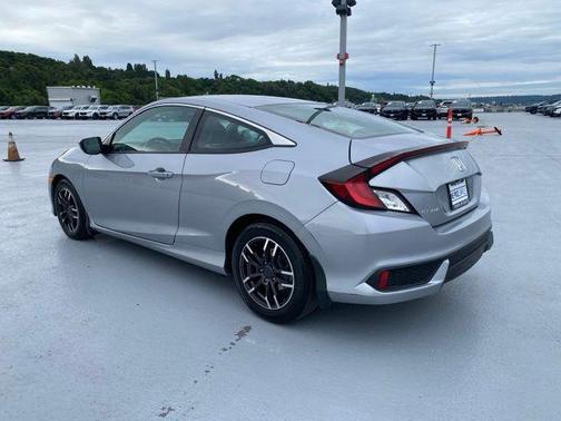 Lunar Silver Metallic 2016 Honda Civic LX-P