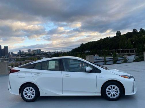 2017 Toyota Prius Prime Premium