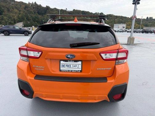 Sunshine Orange 2018 Subaru Crosstrek 2.0i Premium
