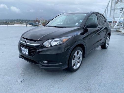Crystal Black Pearl 2016 Honda HR-V EX
