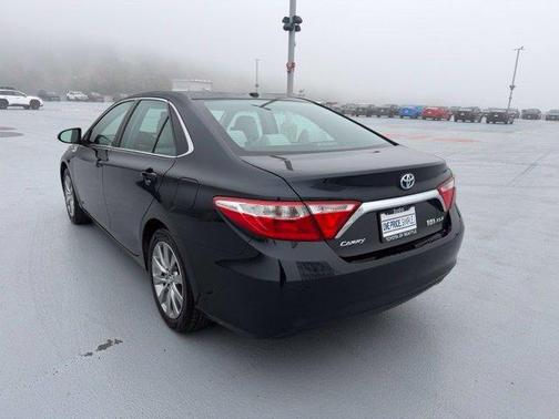 Cosmic Gray Mica 2017 Toyota Camry Hybrid XLE