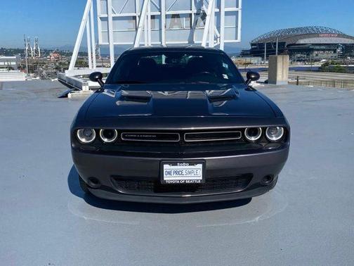 Granite Crystal Clearcoat Metallic 2020 Dodge Challenger SXT