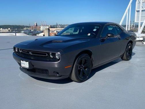 Granite Crystal Clearcoat Metallic 2020 Dodge Challenger SXT