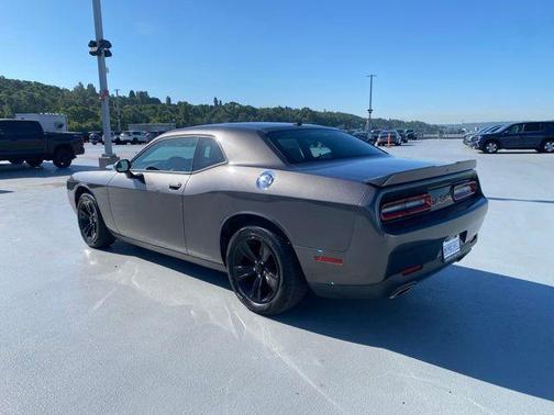 Granite Crystal Clearcoat Metallic 2020 Dodge Challenger SXT