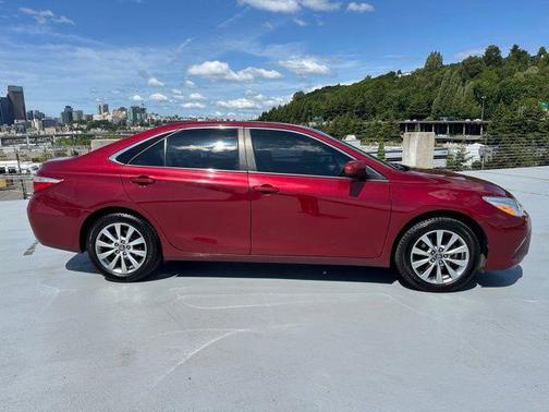 2017 Toyota Camry XLE