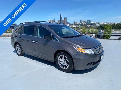 Polished Metal Metallic 2012 Honda Odyssey EX-L