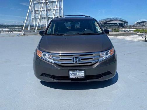 Polished Metal Metallic 2012 Honda Odyssey EX-L