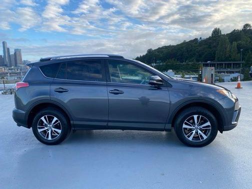 Magnetic Gray Metallic 2017 Toyota RAV4 XLE
