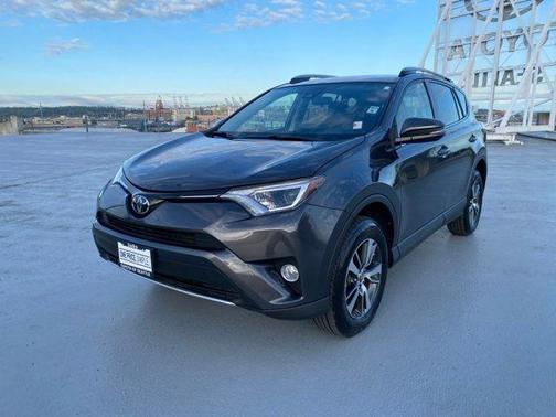 Magnetic Gray Metallic 2017 Toyota RAV4 XLE