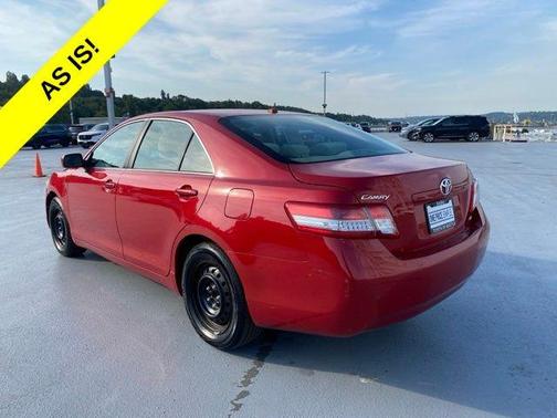 2010 Toyota Camry LE