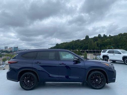 2024 Toyota Highlander XSE