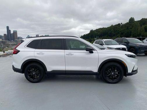 Platinum White Pearl 2025 Honda CR-V Hybrid Sport-L