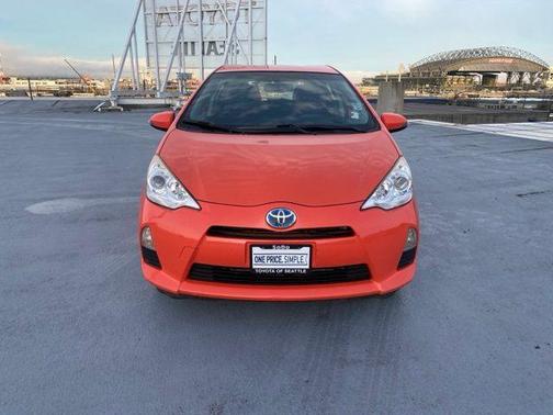 2014 Toyota Prius c Three