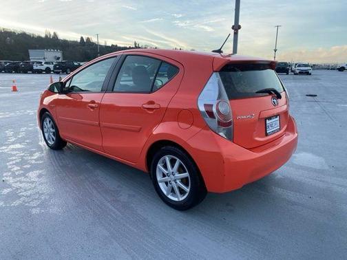2014 Toyota Prius c Three