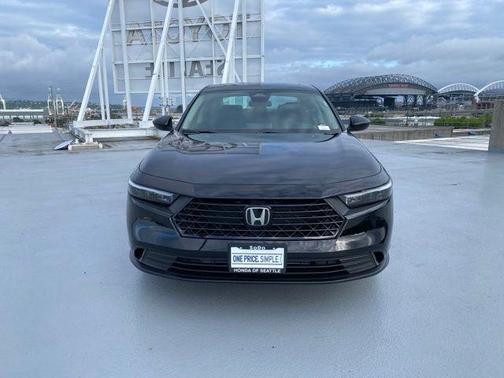 Crystal Black Pearl 2026 Honda Accord SE
