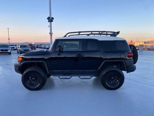 2012 Toyota FJ Cruiser Base