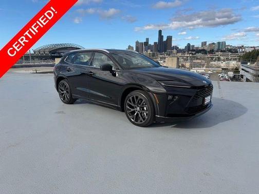 2025 Toyota Crown Signia LIMITED