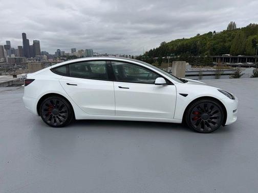 Pearl White Multi 2023 Tesla Model 3 Performance