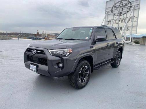 2022 Toyota 4Runner SR5
