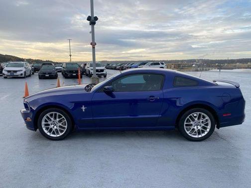 2013 Ford Mustang V6 Premium