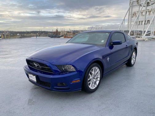 2013 Ford Mustang V6 Premium