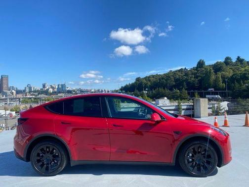 2020 Tesla Model Y Long Range