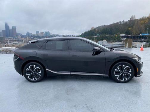 2022 Kia EV6 Wind