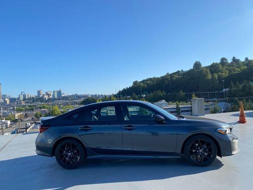 Meteorite Gray Metallic 2026 Honda Civic Sport