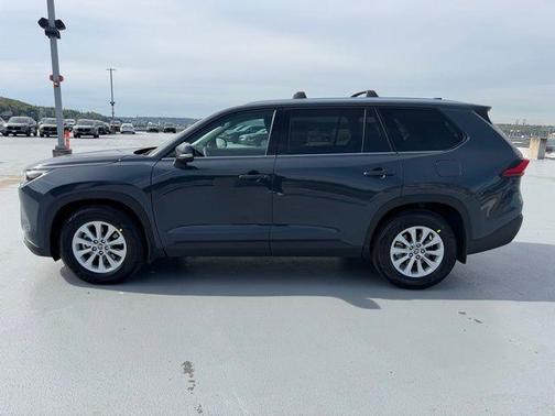 Storm 2024 Toyota Grand Highlander XLE