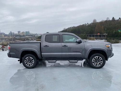 2020 Toyota Tacoma TRD Sport