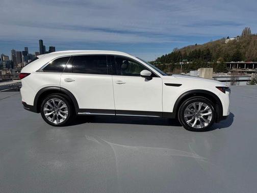Rhodium 2024 Mazda CX-90 3.3 Turbo Premium Plus