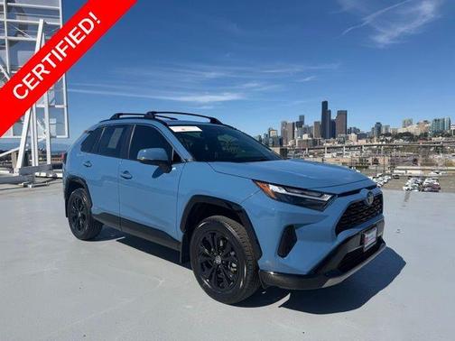 2024 Toyota RAV4 Hybrid SE