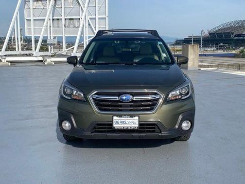 Wilderness Green Metallic 2019 Subaru Outback 2.5i Limited