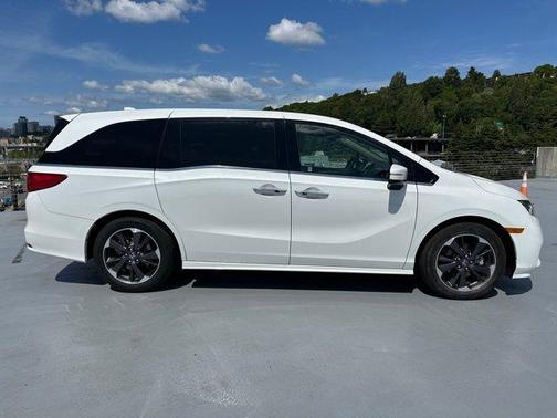 2022 Honda Odyssey Elite