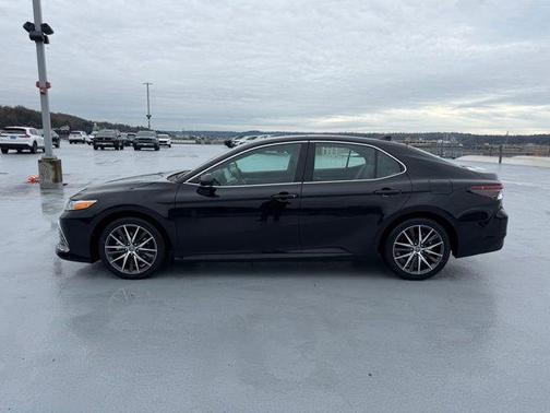Midnight Black Metallic 2023 Toyota Camry Hybrid XLE