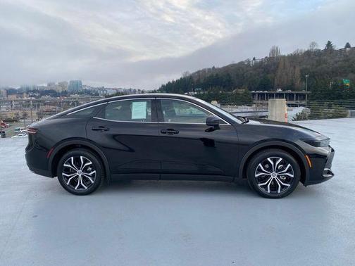 2023 Toyota Crown XLE