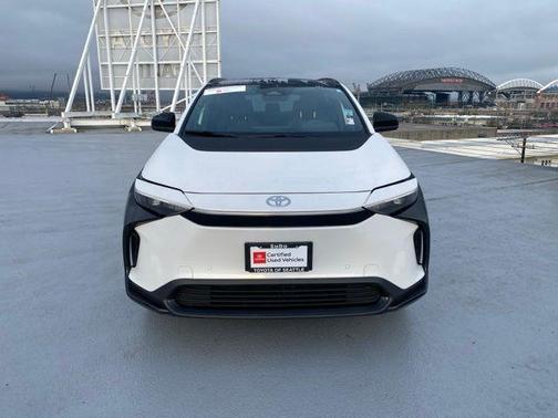 2024 Toyota bZ4X XLE